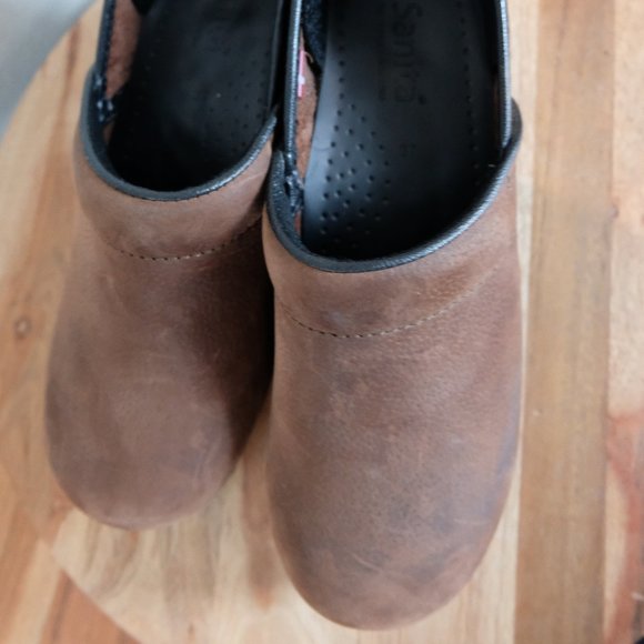Sanita Textured Oil Brown Leather Clogs - Picture 2 of 7